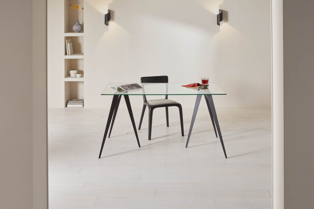 Alternative view of JW/W-1 Trestle Desk with Glass Top