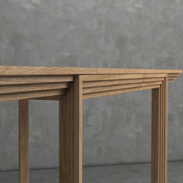 Stepped extending dining table - oak detail